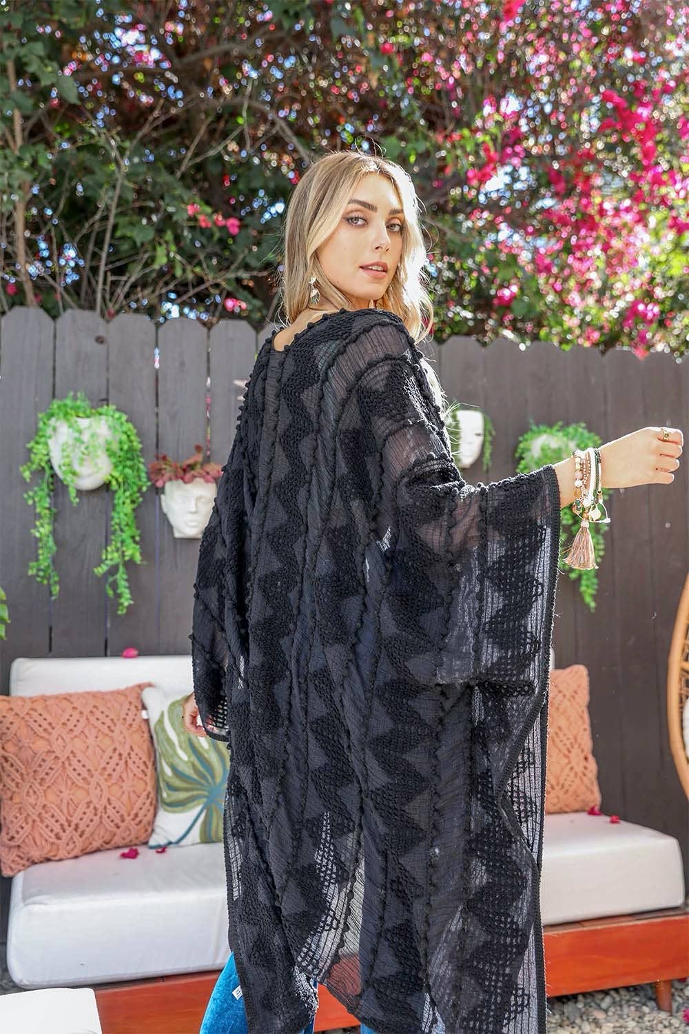 Boho Zig Zag Pattern Kimono ✨ – Lightweight & Versatile