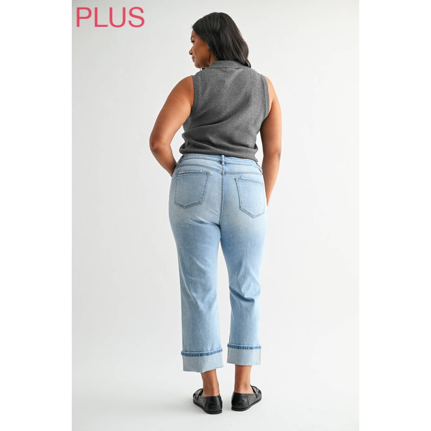 MID RISE CUFFED STRAIGHT LEG PLUS