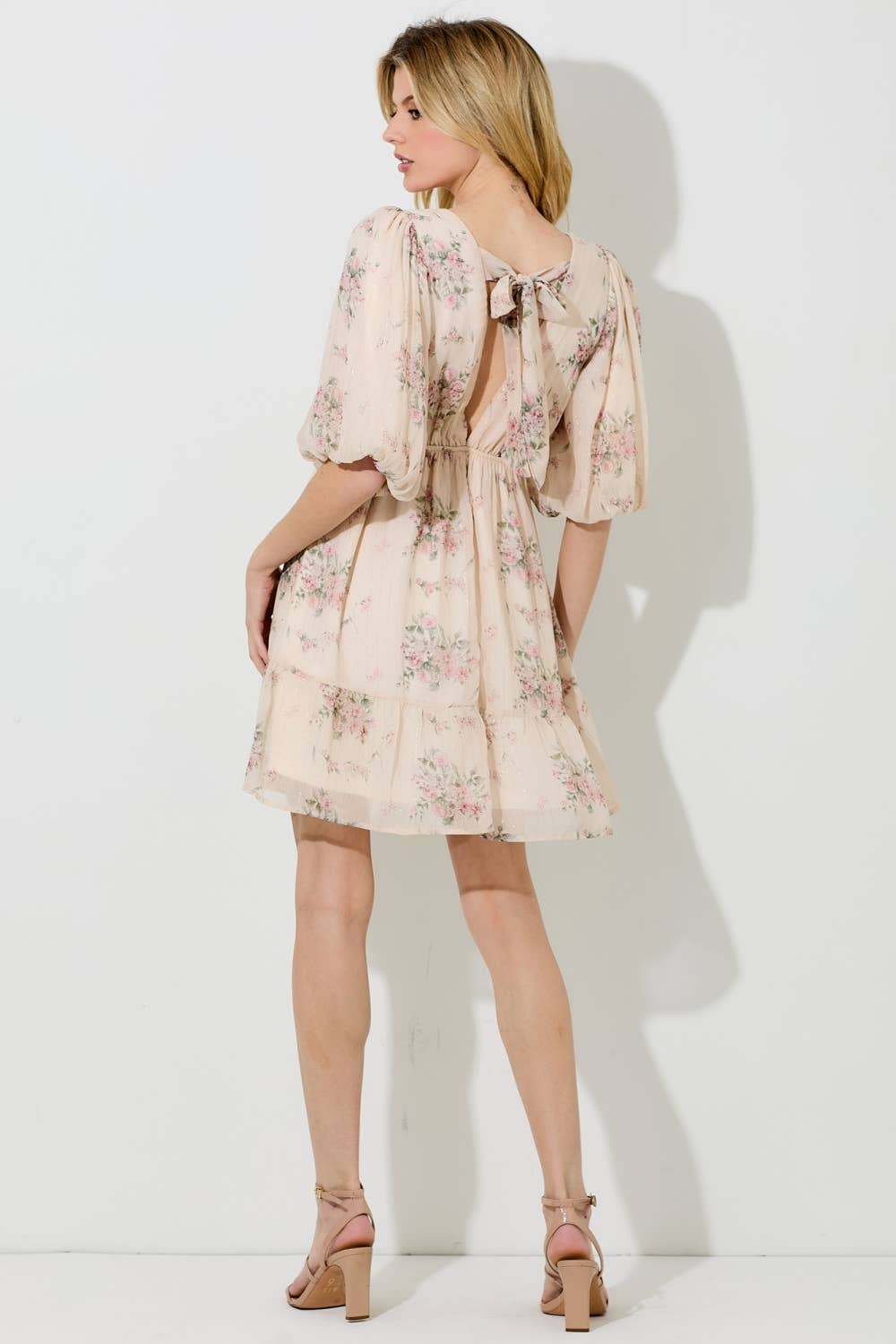 FLORAL PRINT DEEP V-NECK MINI DRESS