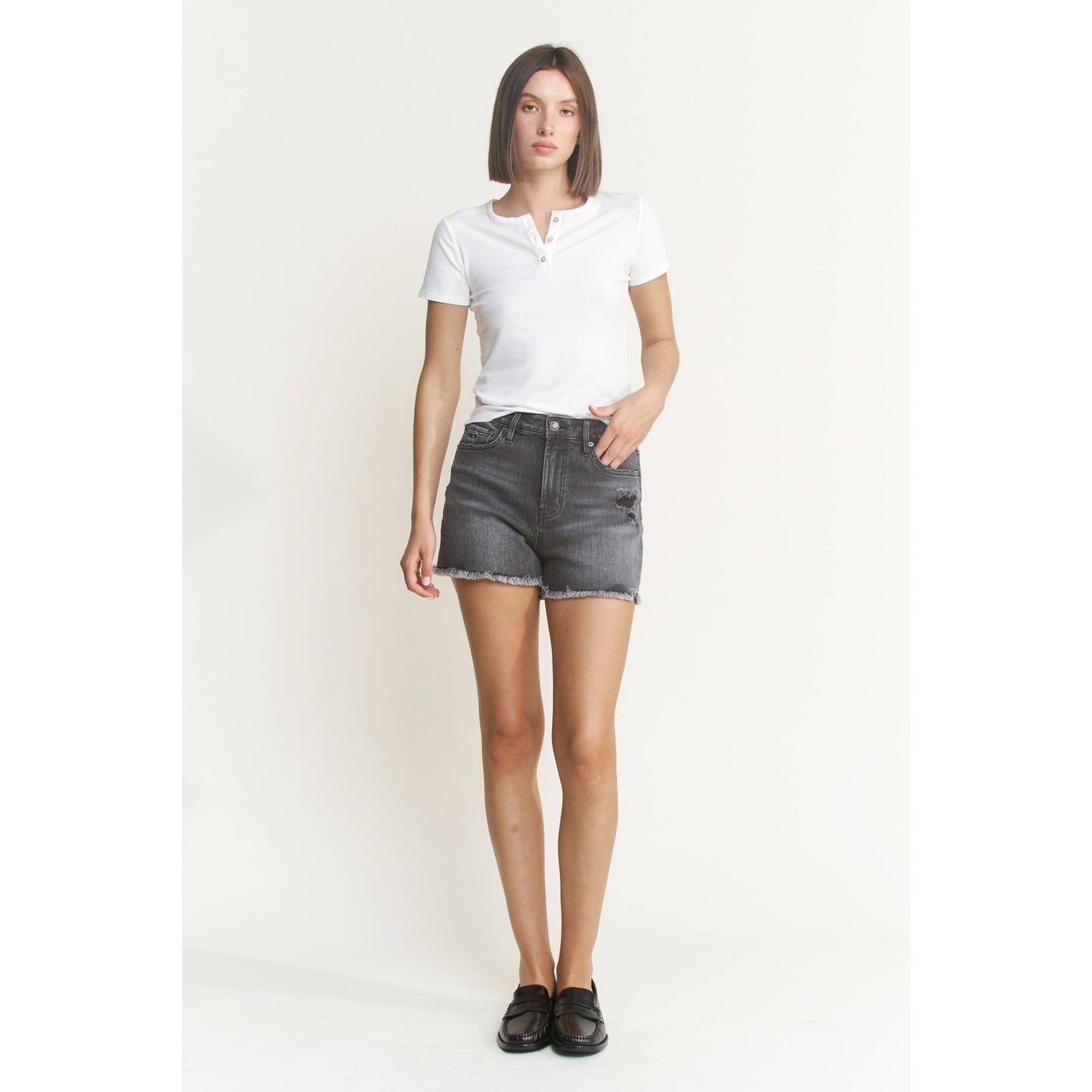 SUPER HIGH DISTRESSED SHORTS