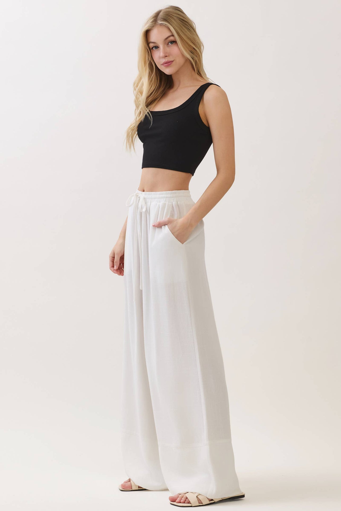 Solid Wide Leg Pants - VEP700005A