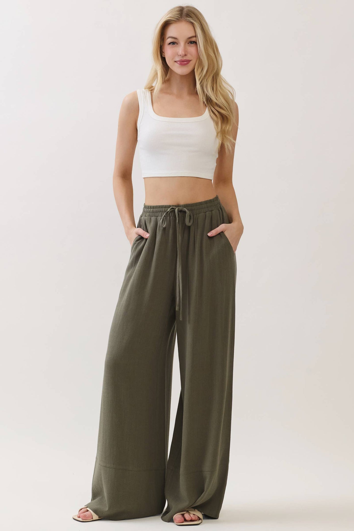 Solid Wide Leg Pants - VEP700005A