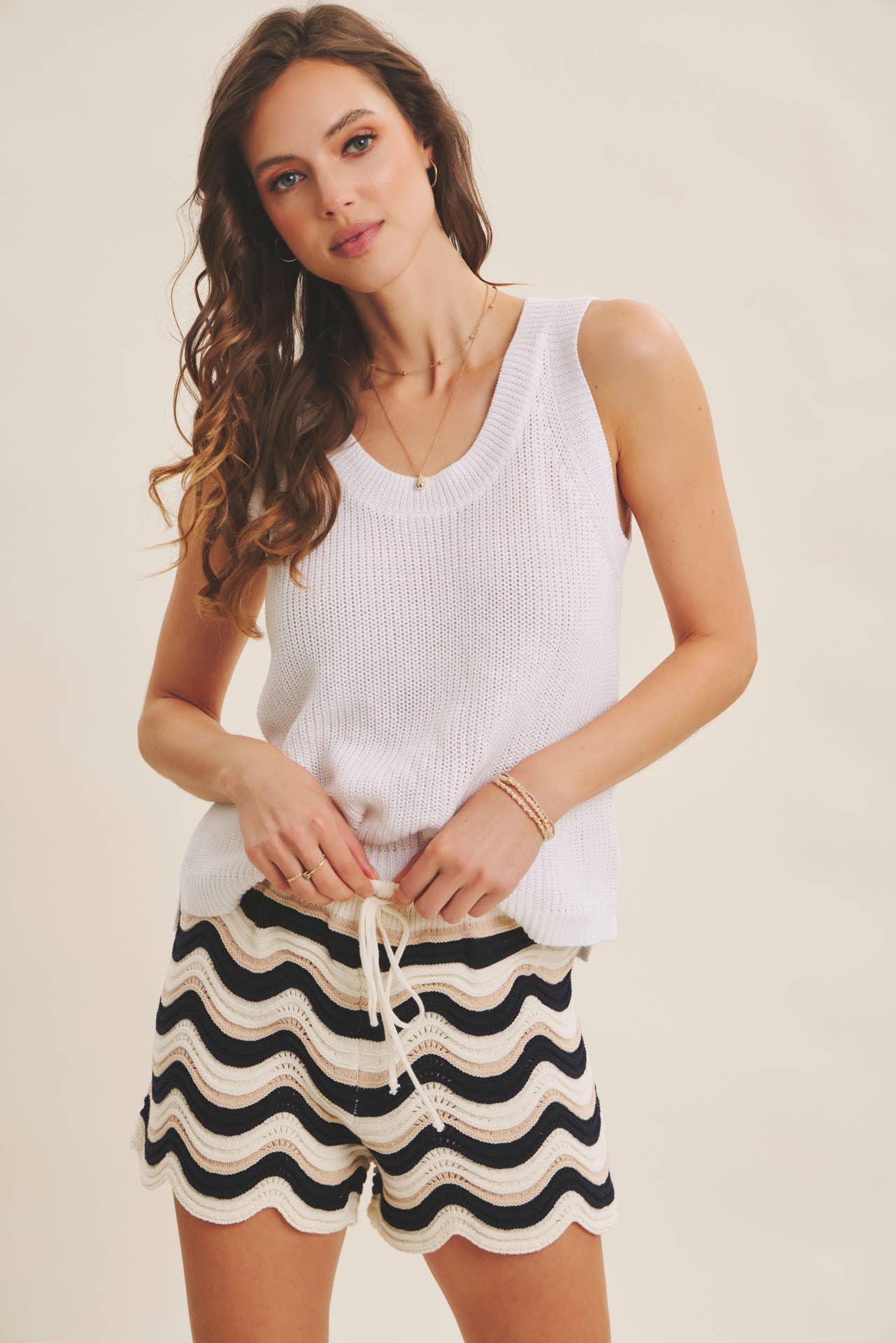 STRETCH WAVY MULTI-STRIPE SHORTS