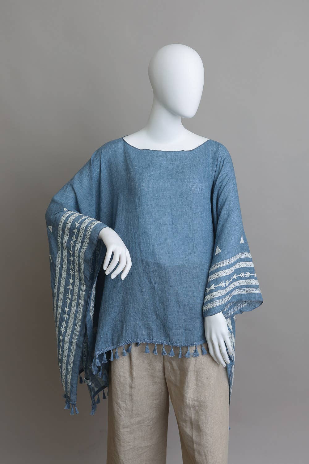Flowy Cultural Aztec Embroidered Tunic 🍵