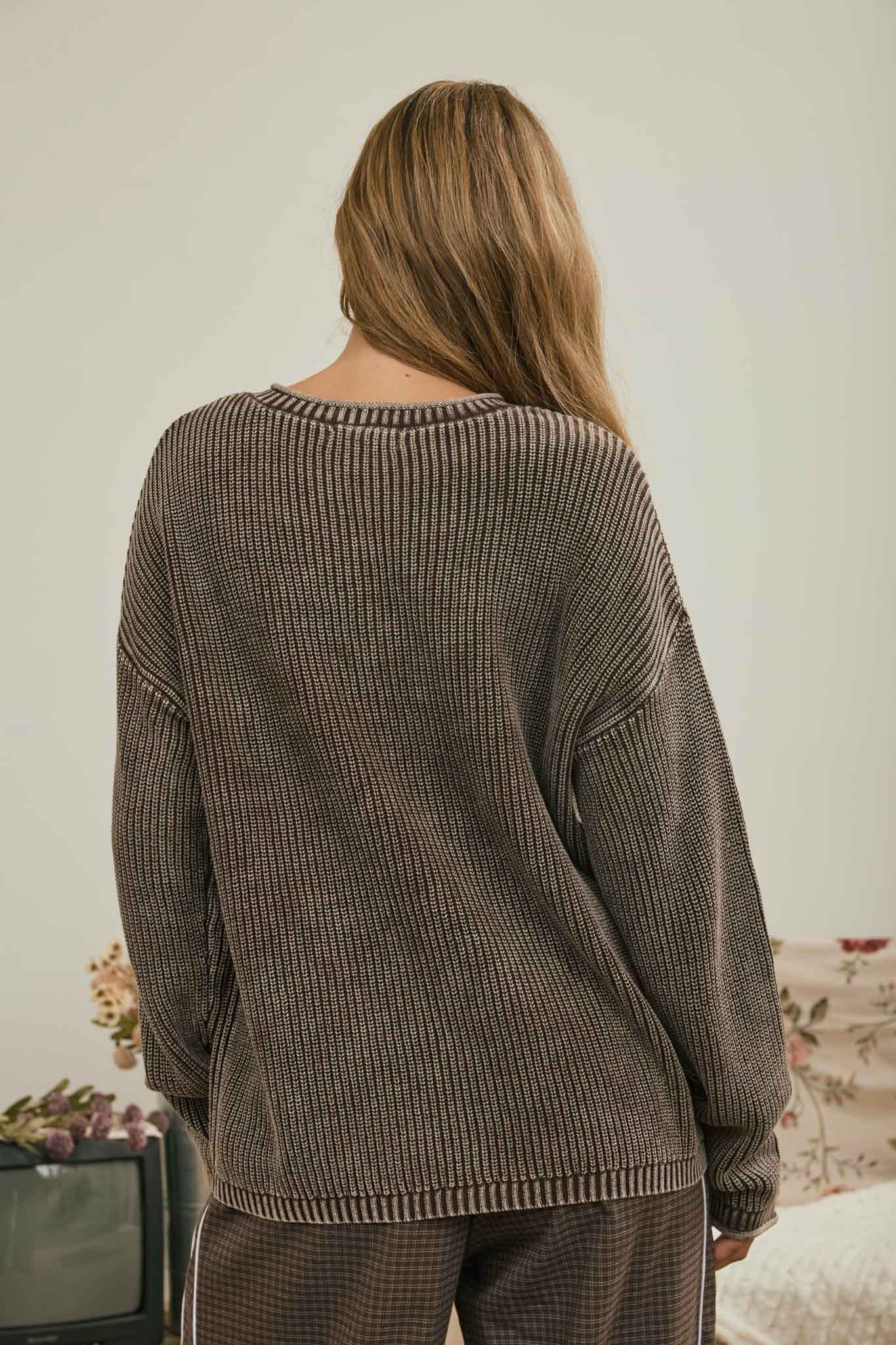RIBBED HENLEY KNIT