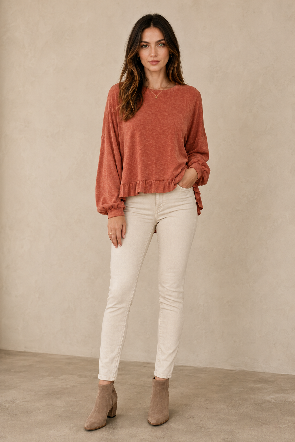 Knit Crewneck Ruffle High-Low