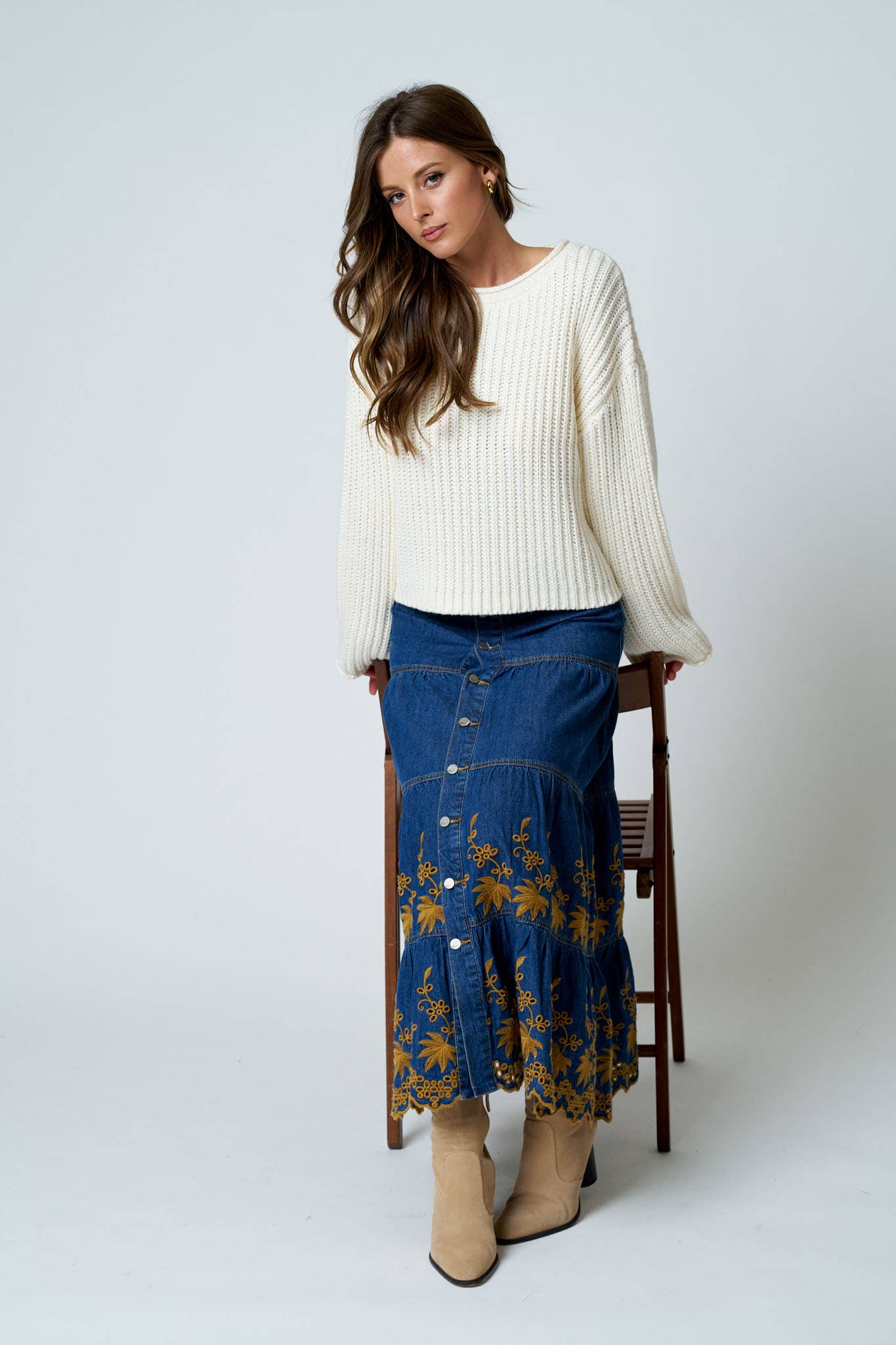RAW EDGE KNIT SWEATER