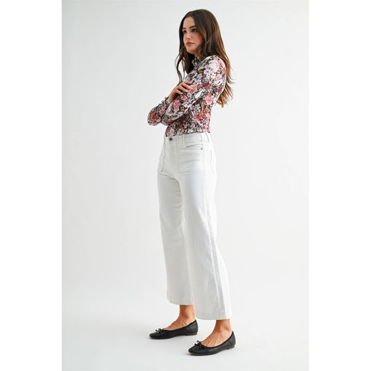 HIGH-RISE WIDE CROP PATCH POCKET