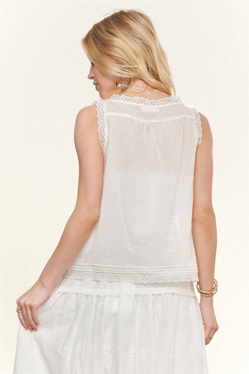 SLEEVLESS SOLID TOP - CET2686