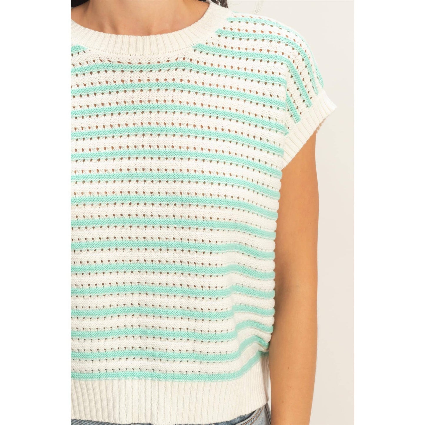 Striped Sleeveless Crew Neck Top