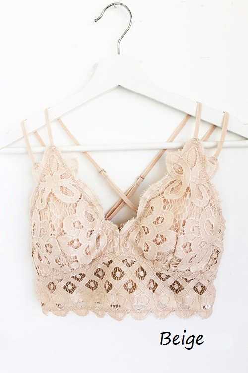 Plus Scalloped Lace Bralette
