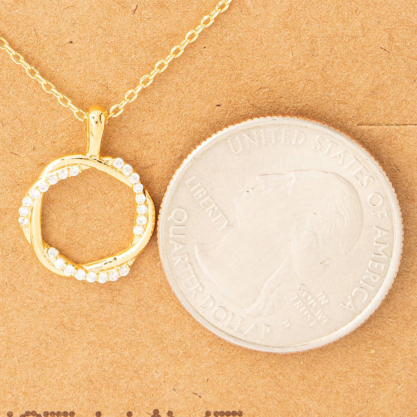 Dainty Circle Twist Pendant Necklace