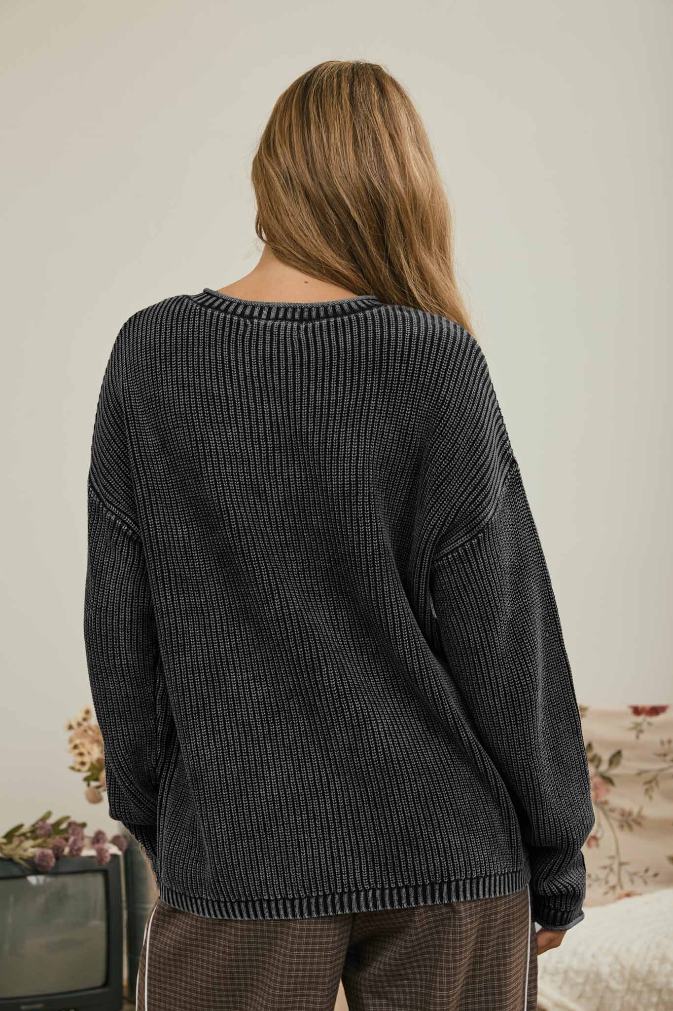 RIBBED HENLEY KNIT