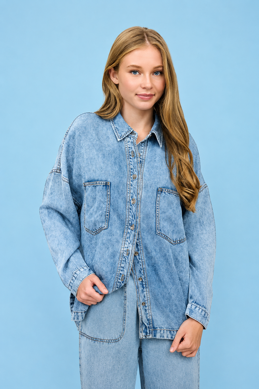 CHAMBRAY BUTTON DOWN
