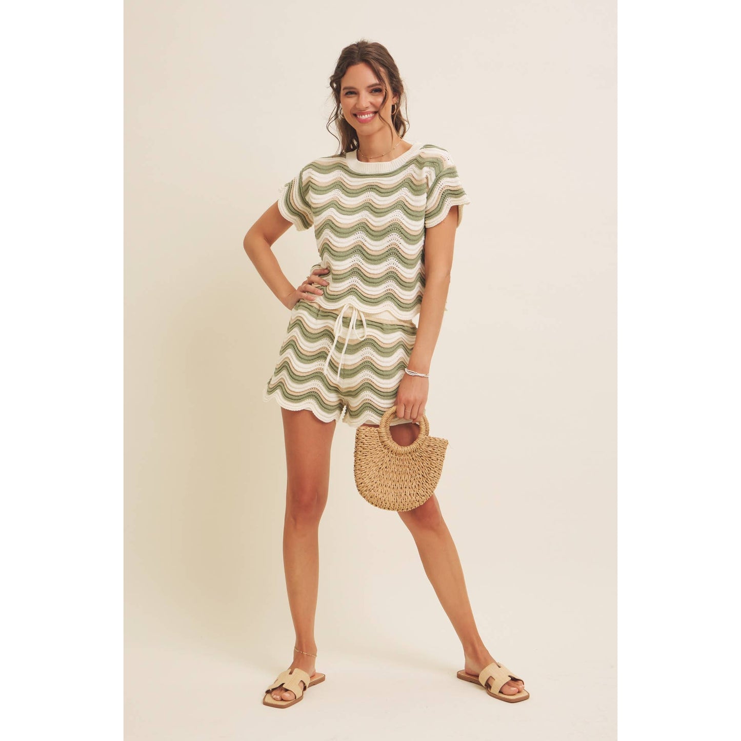 STRETCH WAVY MULTI-STRIPE SHORTS