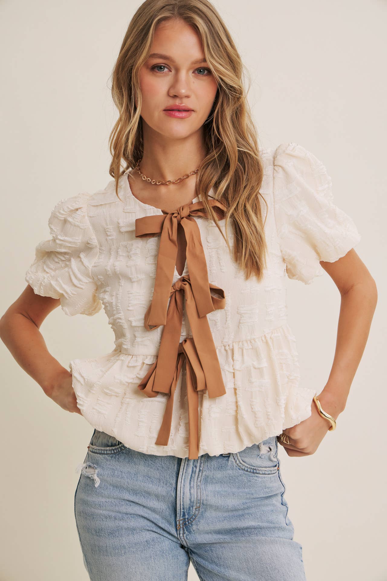 BUBBLE  BOW FRONT BABYDOLL BLOUSE