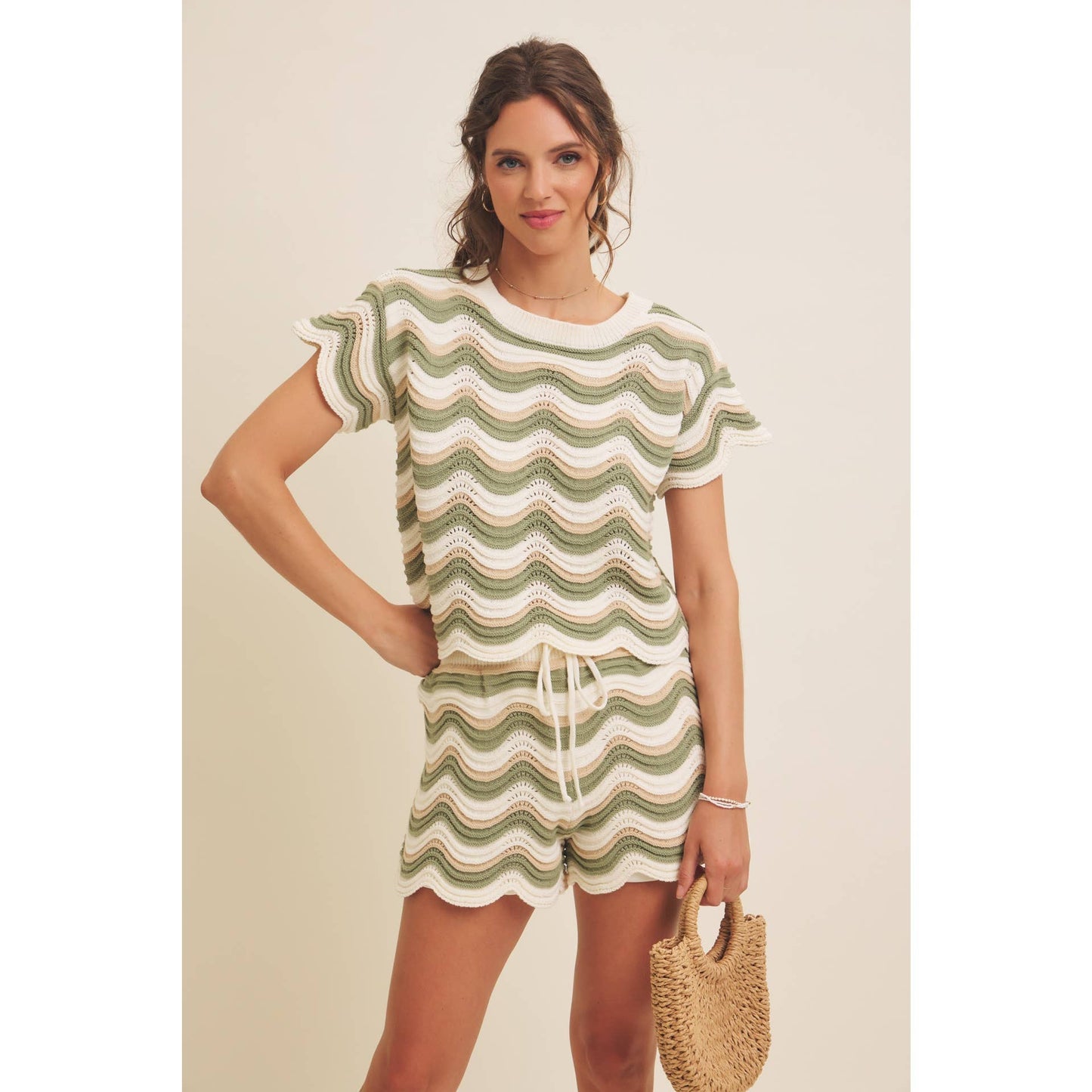 STRETCH WAVY MULTI-STRIPE SHORTS