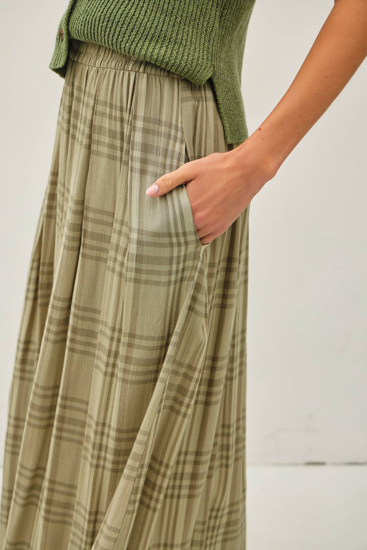 PLAID PRINTED PLEATS MIDI SKIRT