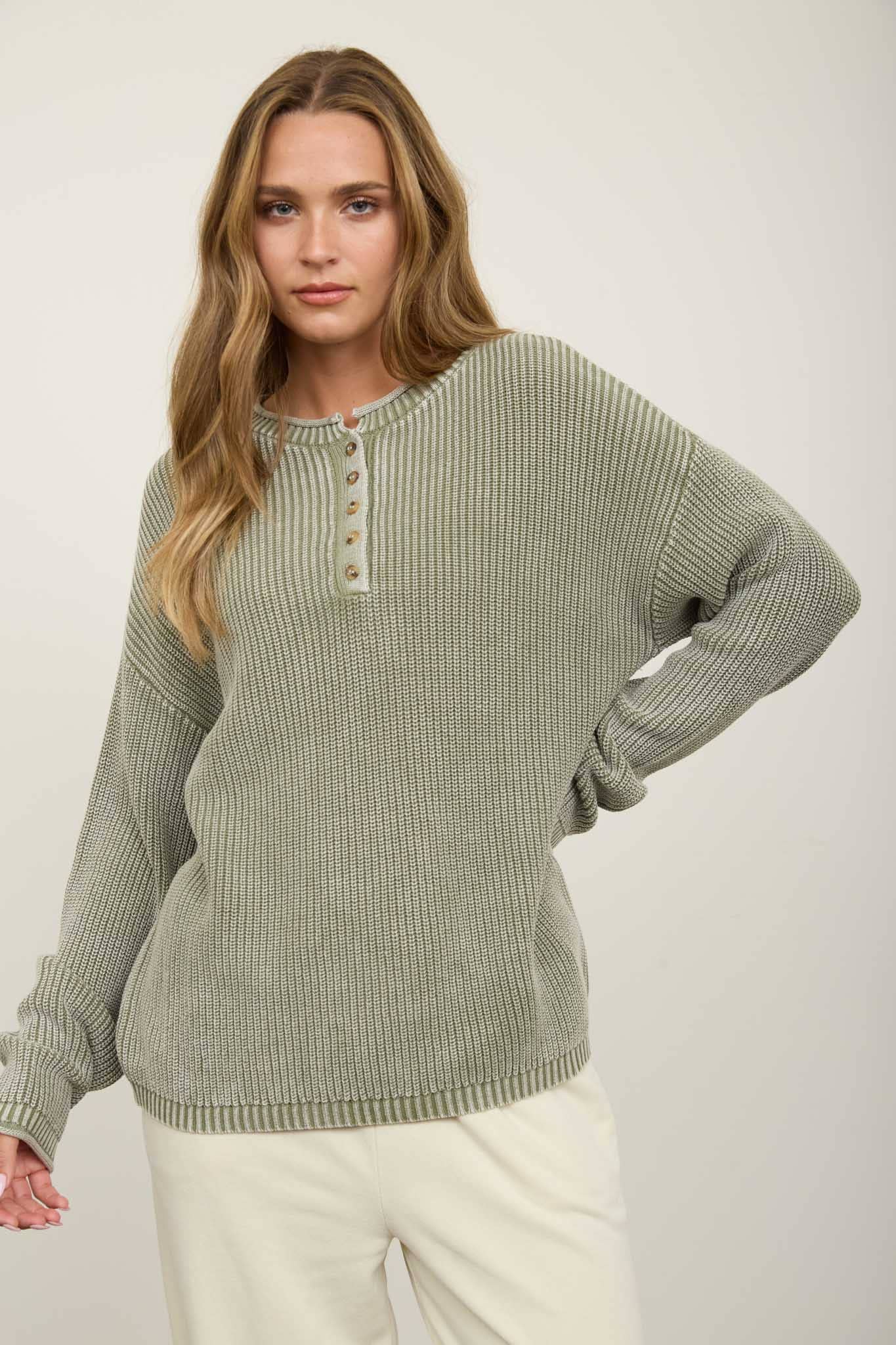 RIBBED HENLEY KNIT