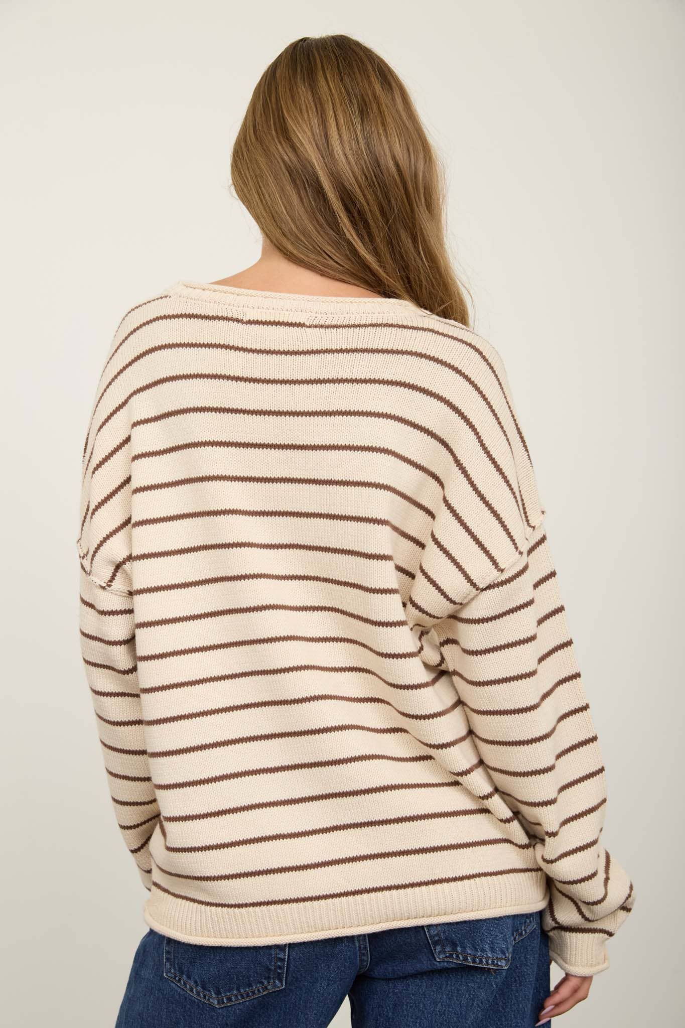 STRIPED CREW NECK SWEATER