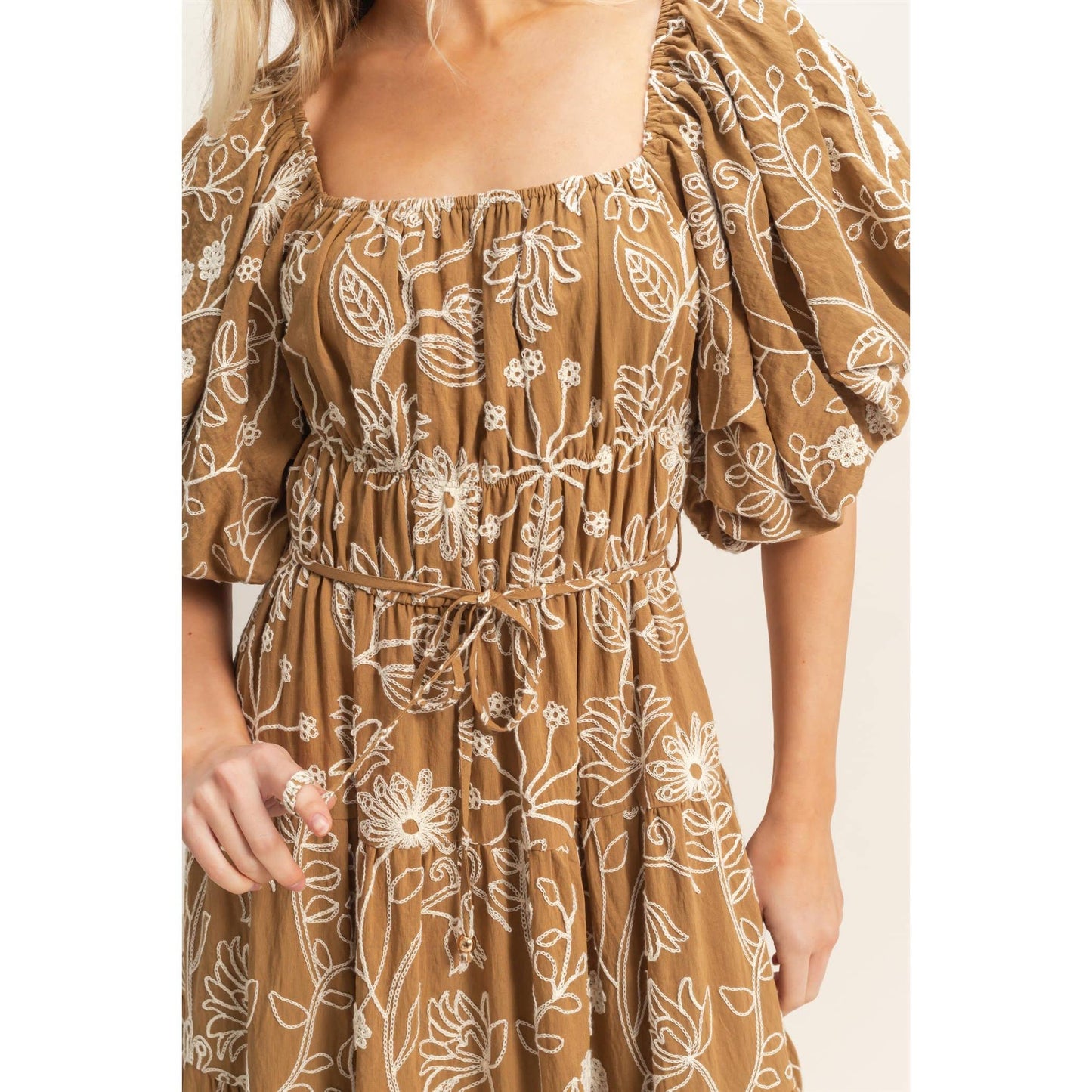 Floral Puff Sleeve Midi Dress: LIGHT BROWN / S-M-L(2-2-2)