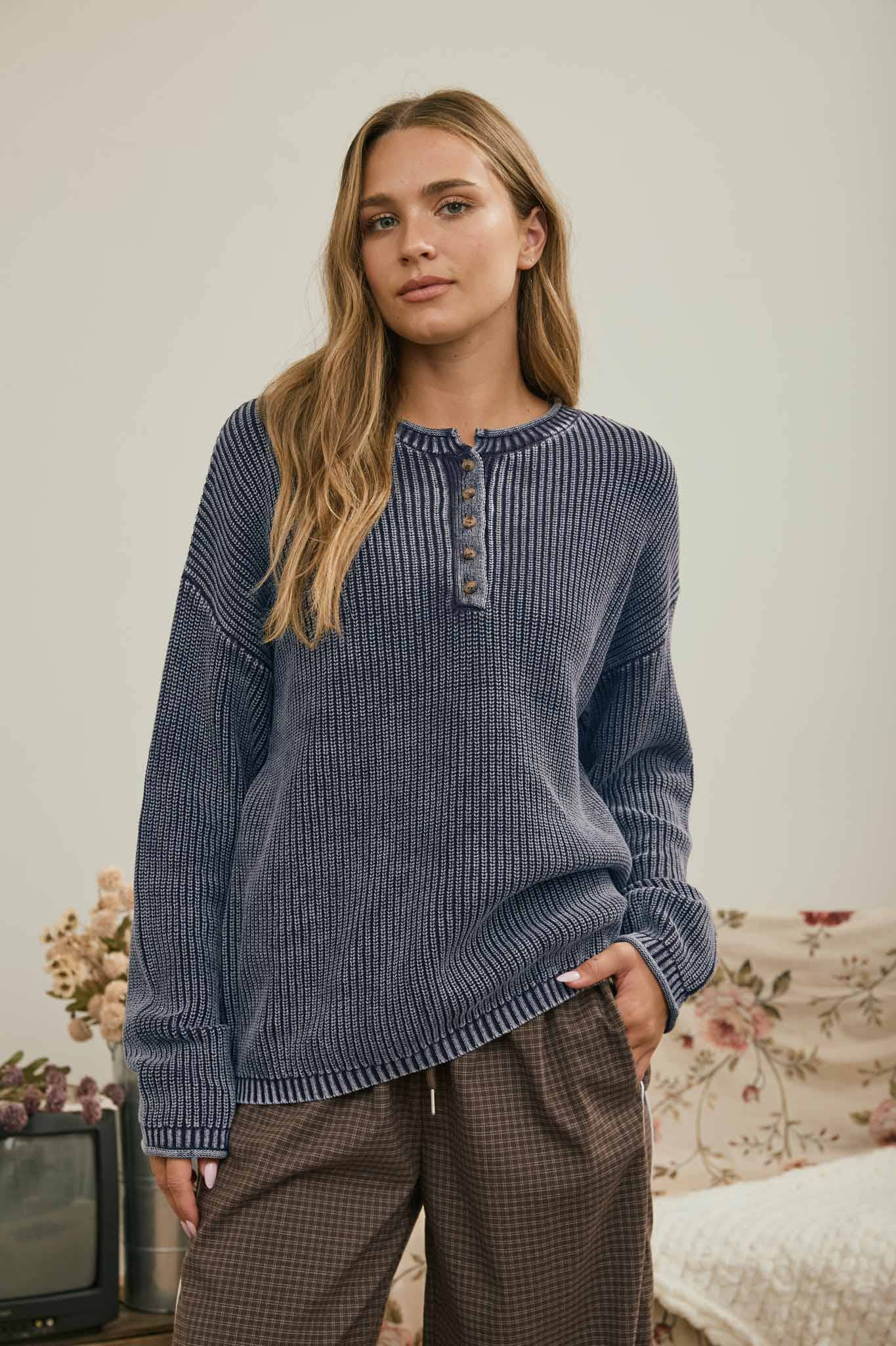 RIBBED HENLEY KNIT