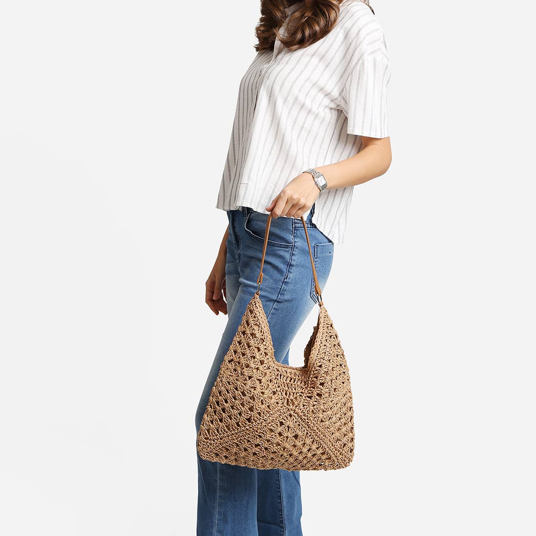 Triangular Pattern Straw Shoulder Bag