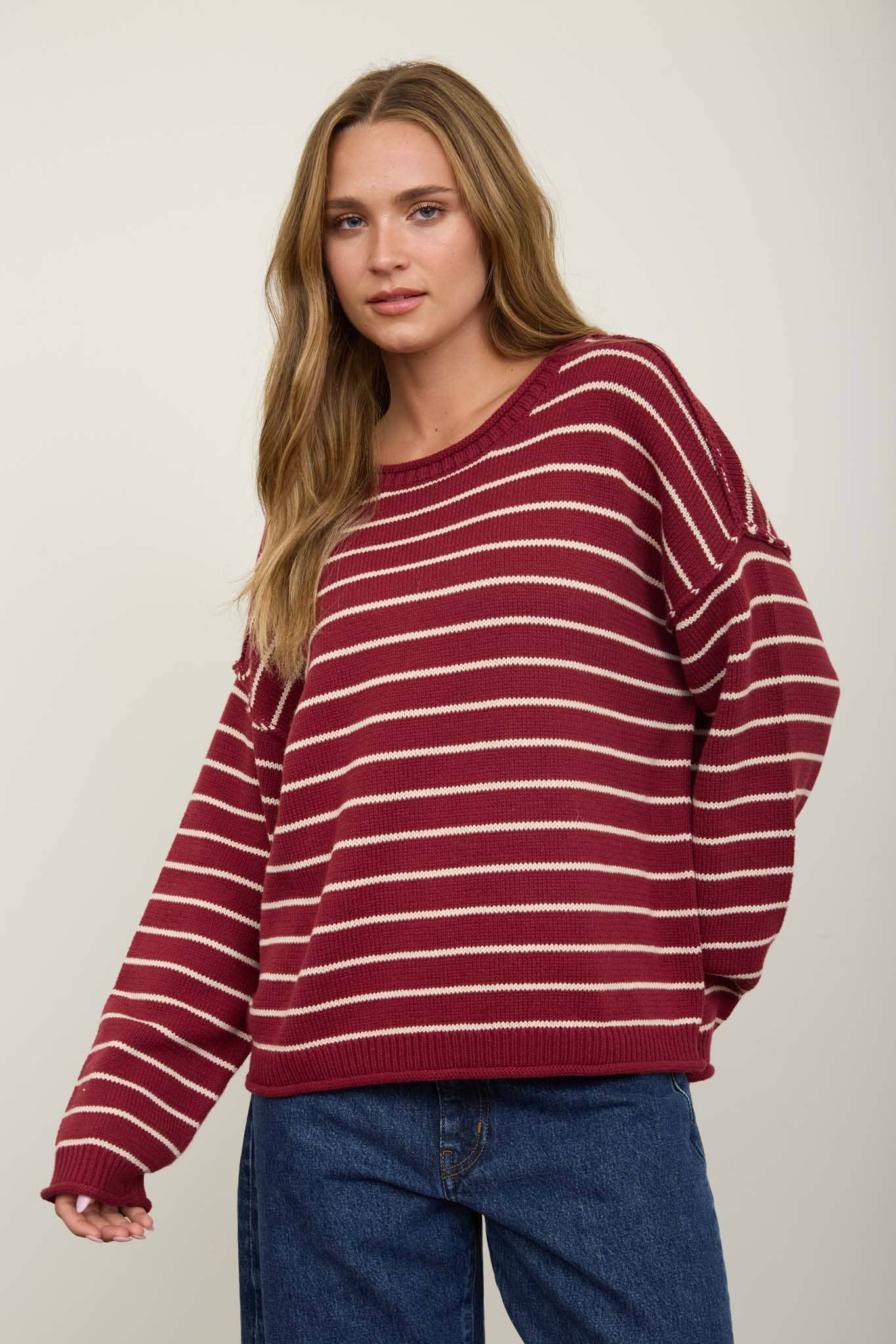STRIPED CREW NECK SWEATER
