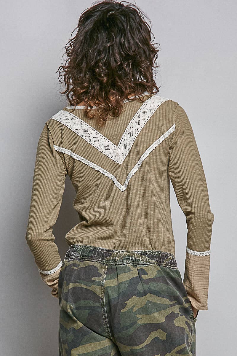 Long sleeve double gauze solid knit rib top