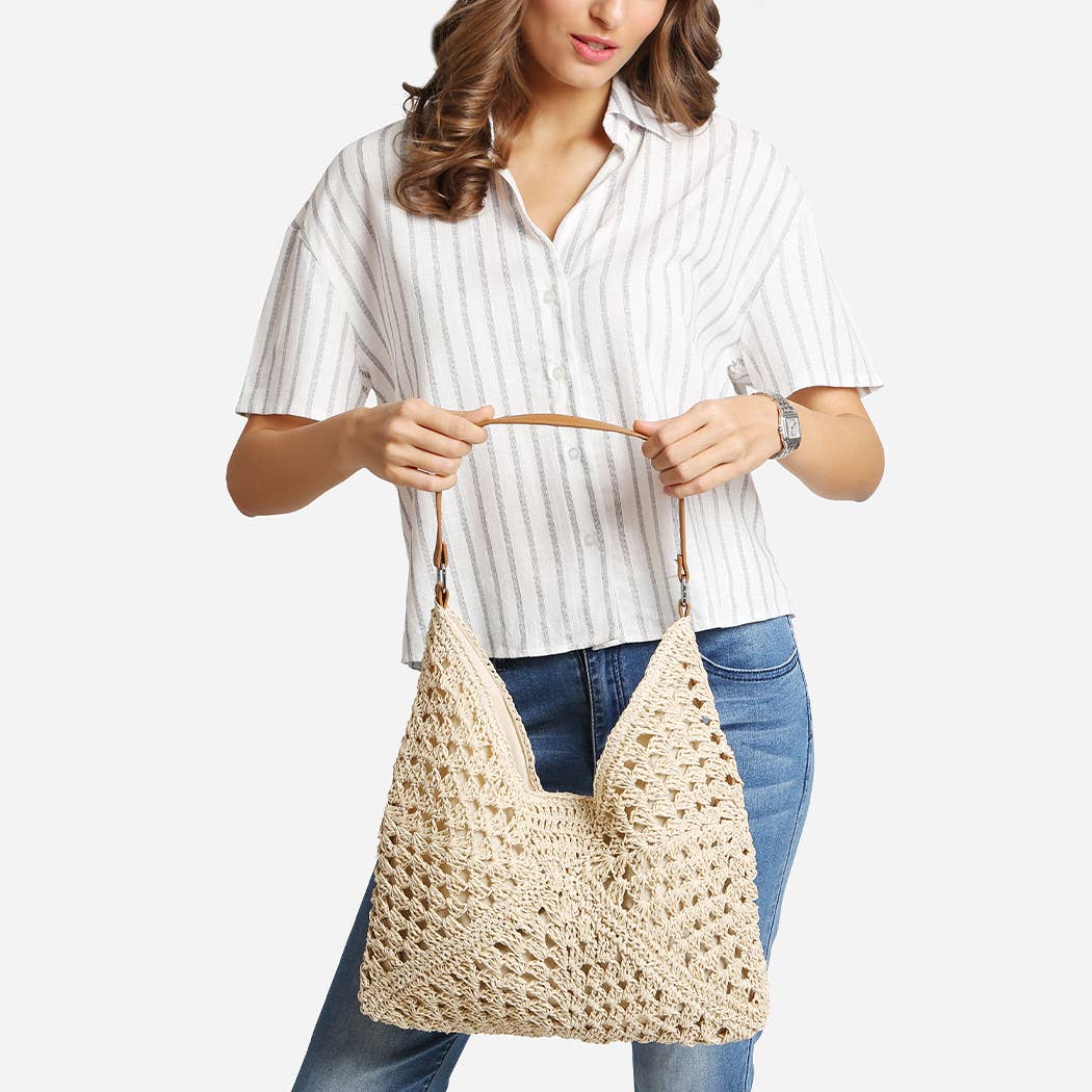 Triangular Pattern Straw Shoulder Bag