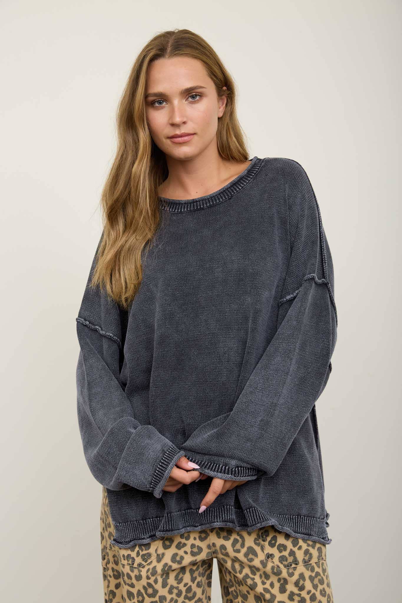 RAW CREW NECK SWEATER