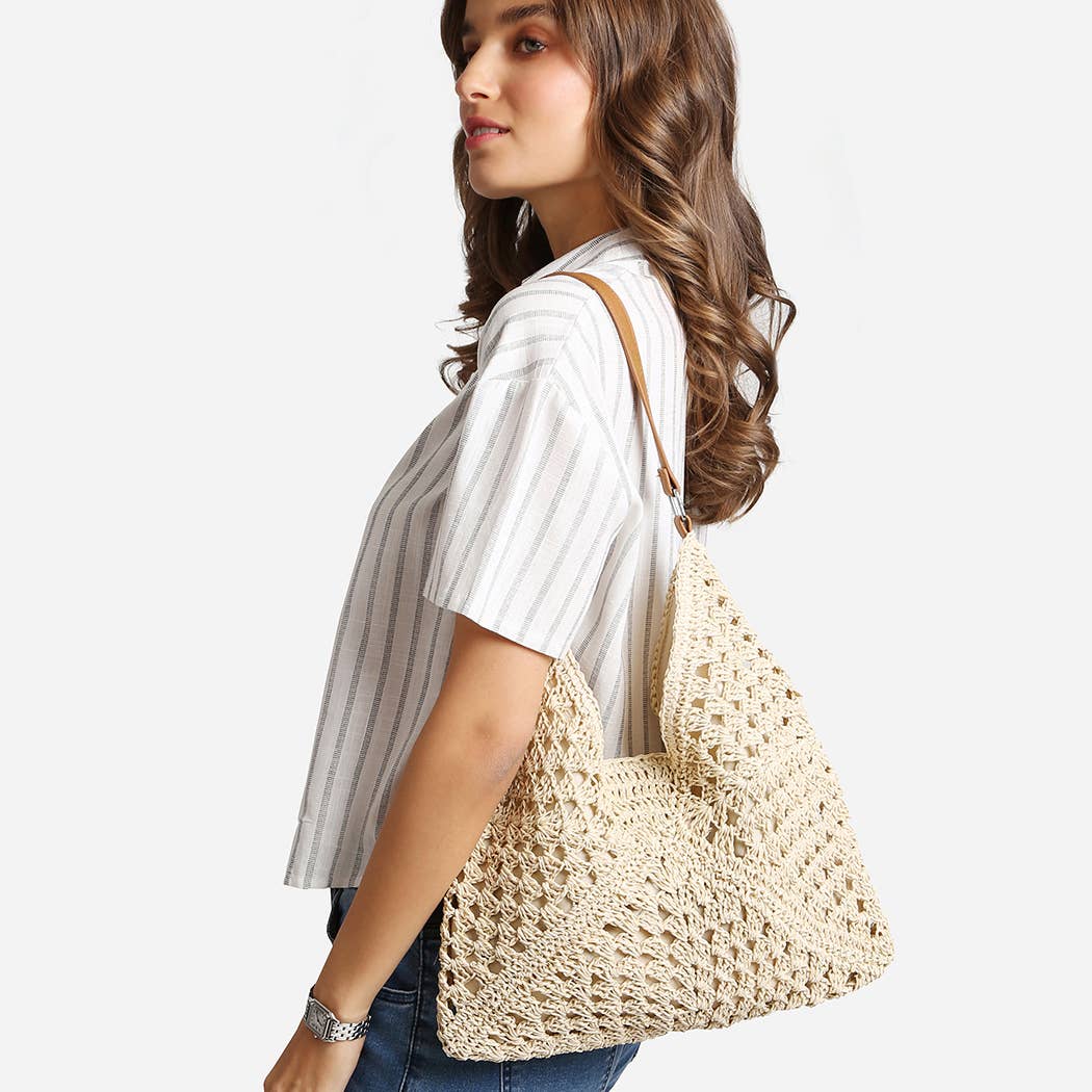 Triangular Pattern Straw Shoulder Bag