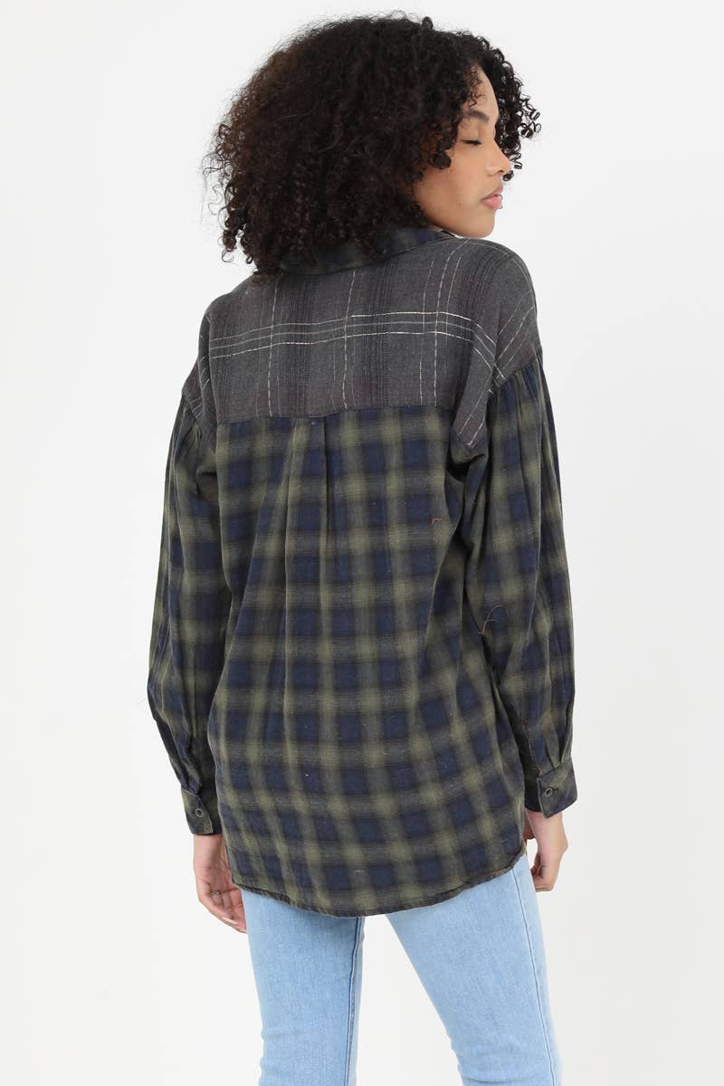 PLAID OVERSIZED SHIRT