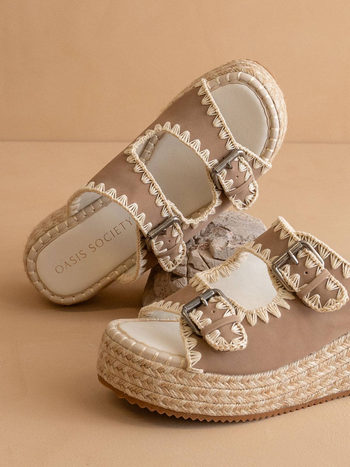 The Eugenia Raffia Platform Slide