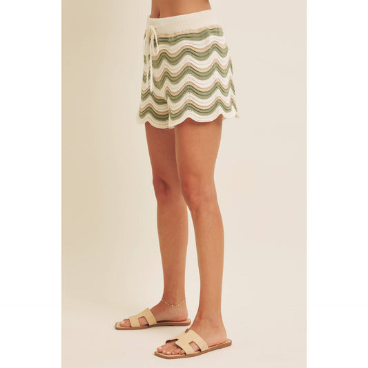 STRETCH WAVY MULTI-STRIPE SHORTS