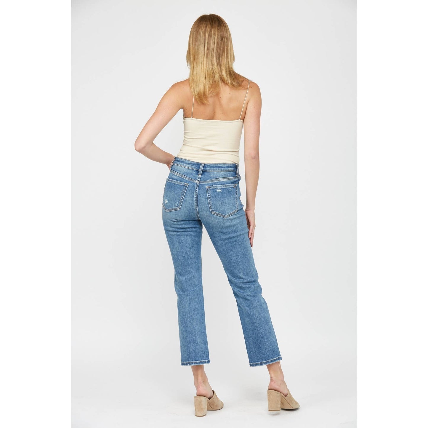 HIGH ANKLE STRAIGHT WITH SLIT