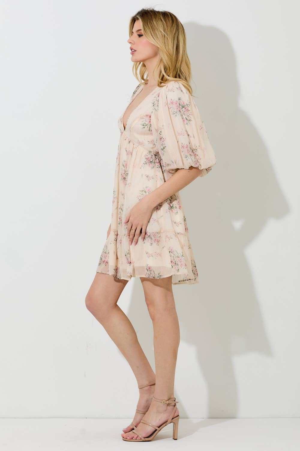 FLORAL PRINT DEEP V-NECK MINI DRESS